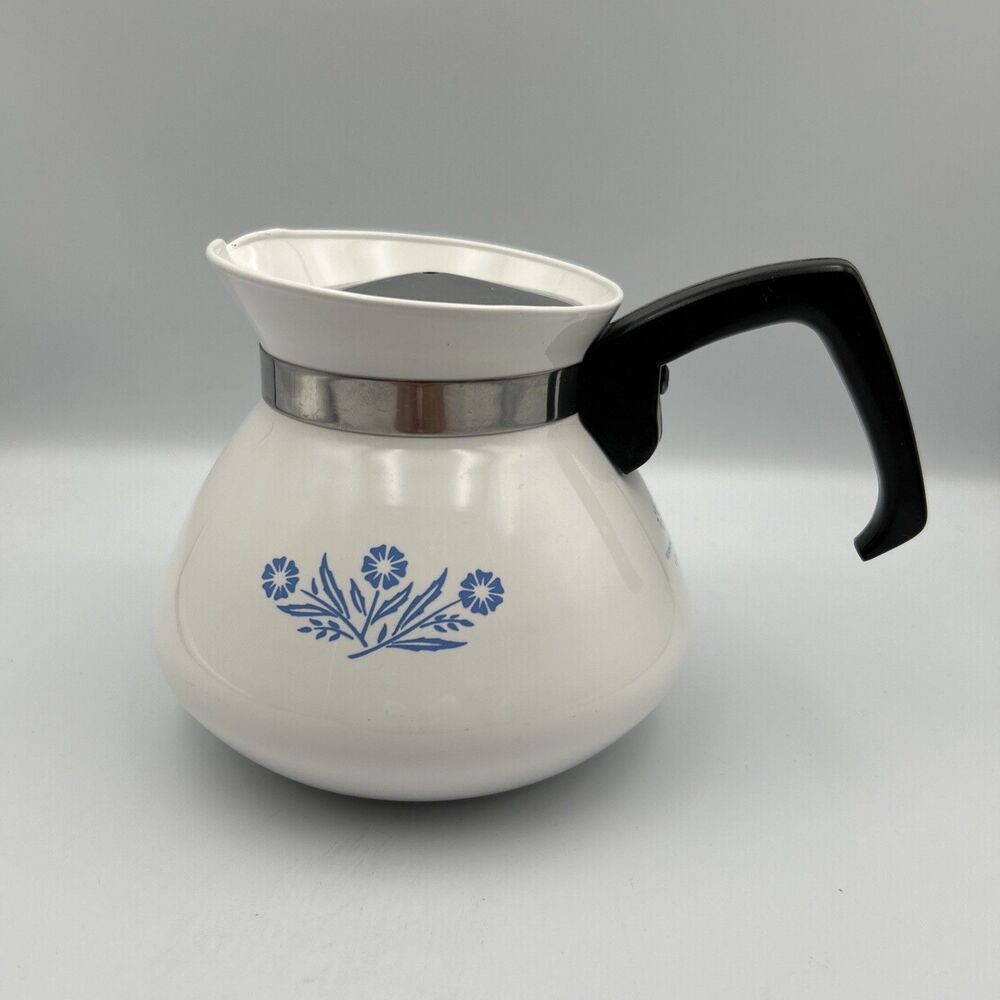Vintage Corning Ware Cornflower Blue 6 Cup Tea Pot/Kettle w/Lid
